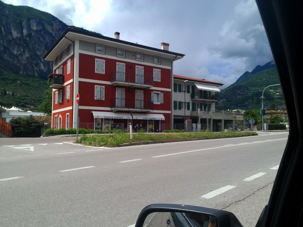 Apartment La Coccinella Riva del Garda Ruang foto