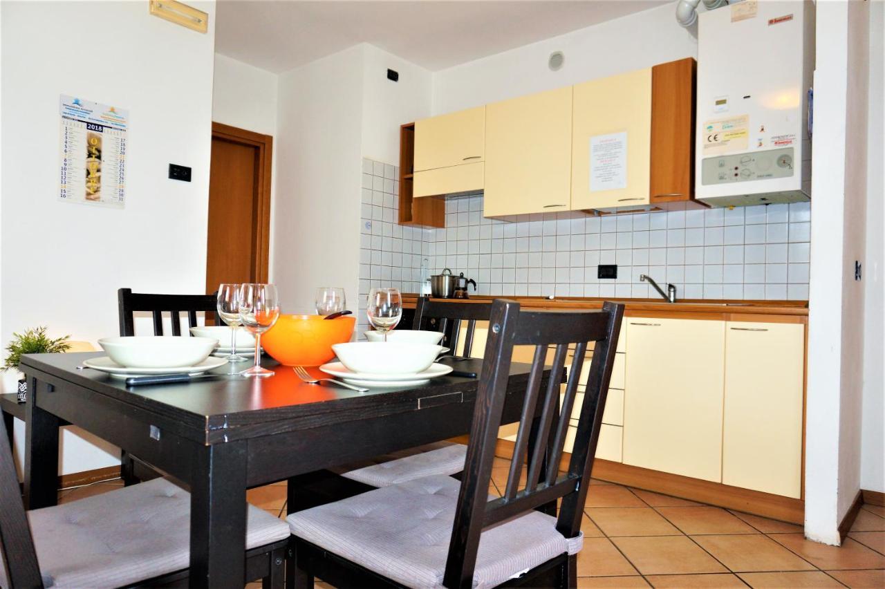 Apartment La Coccinella Riva del Garda Bagian luar foto