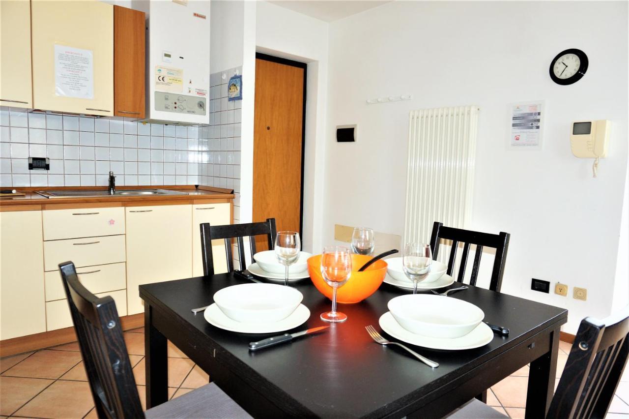Apartment La Coccinella Riva del Garda Bagian luar foto